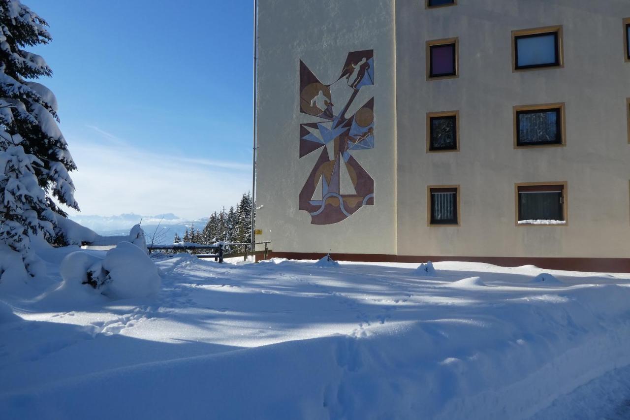 Apartment Gerlitzen Ossiachersee - Haus Enzian Treffen Esterno foto