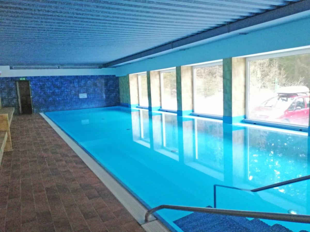 Apartment Gerlitzen Ossiachersee - Haus Enzian Treffen Esterno foto